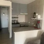 200m Du Mole Vue Apartment *