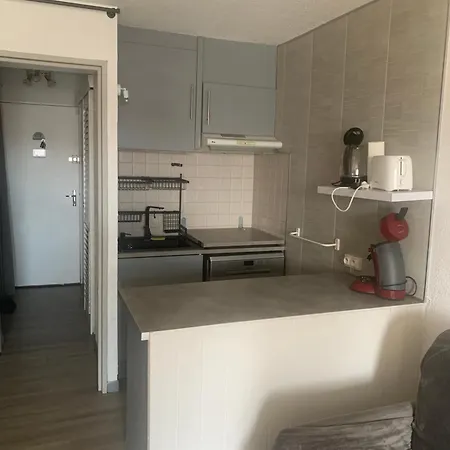 200m Du Mole Vue Apartment *